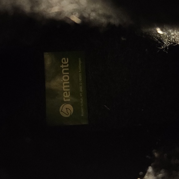 Black ankle boots, sheep skin insulated - Picture 2 of 2